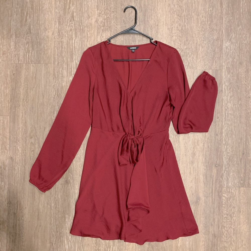 NWOT | Express | Long Sleeve Tie Dress | Red | S